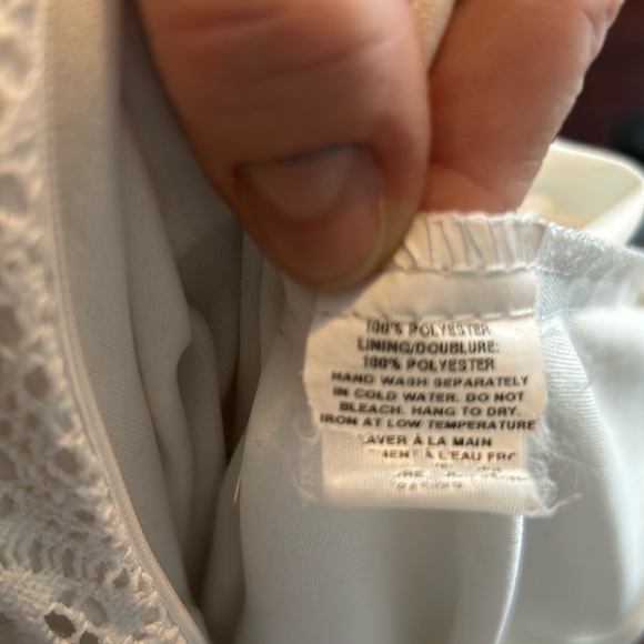 Lori M White lace like Aline dress size small stretch material lined - Picture 6 of 6